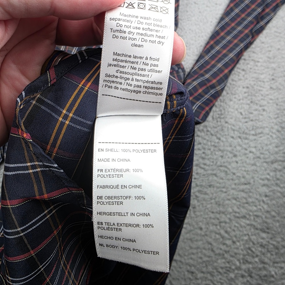 UNTUCKit Button Down Shirt Mens XL Navy Blue Valencay Plaid Slim Fit Long Sleeve - Picture 8 of 14